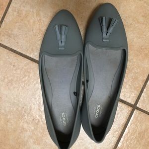 CROCS dress shoes size 8